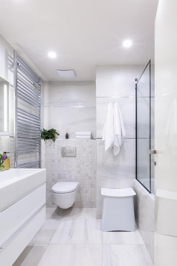 Turnkey I Central Apartment With Terrace Πράγα Εξωτερικό φωτογραφία